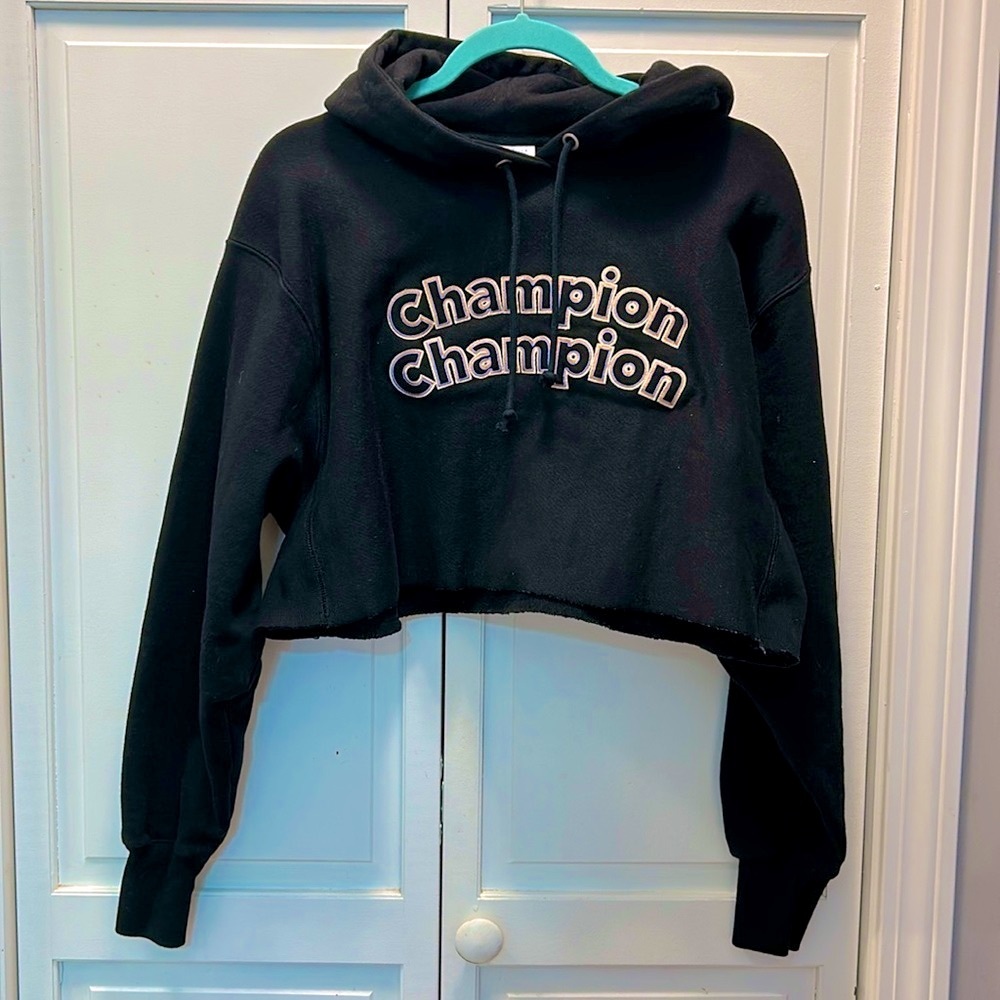 ✨ CHAMPION ✨ Reverse Weave Black Cropped Spellout Heavyweight Hoodie Medium